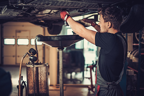 What Really Happens If You Don’t Change Your Car’s Oil? | Foreign Auto Services